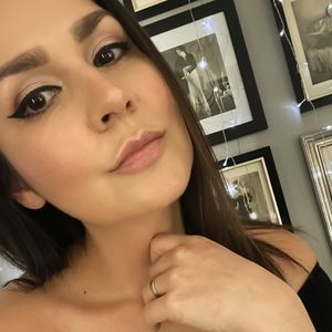 Meet your Posher, Athena